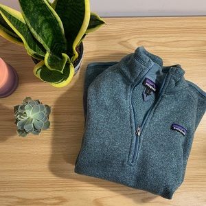 Patagonia 1/4 Zip, Green, Medium